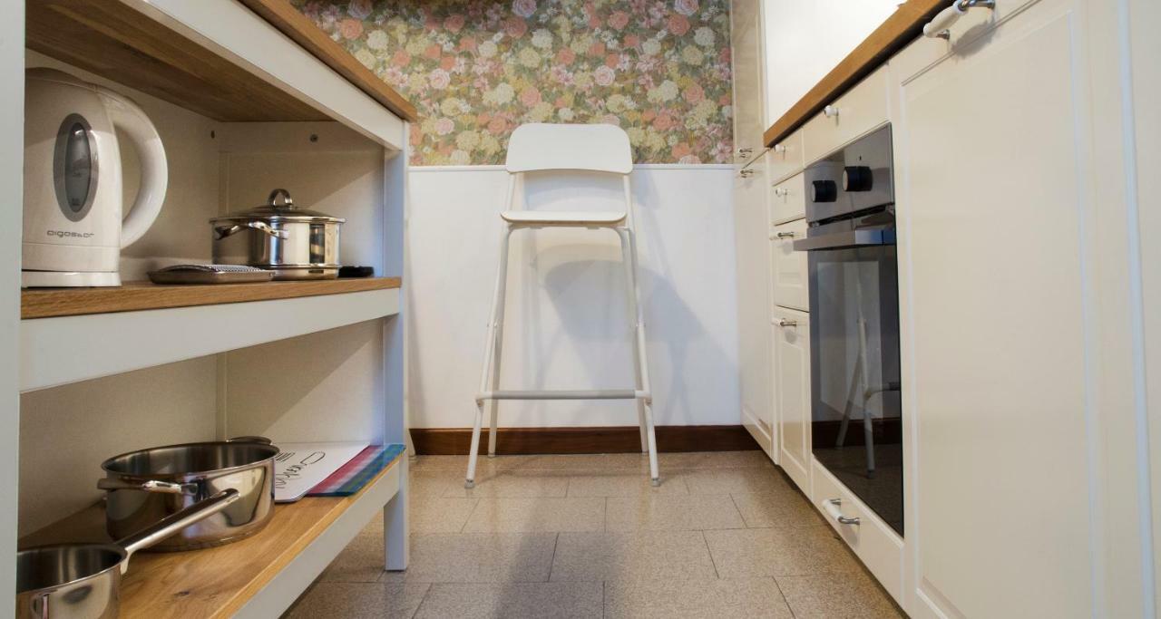 Flowers Apartment Joivy 25 Como Bagian luar foto