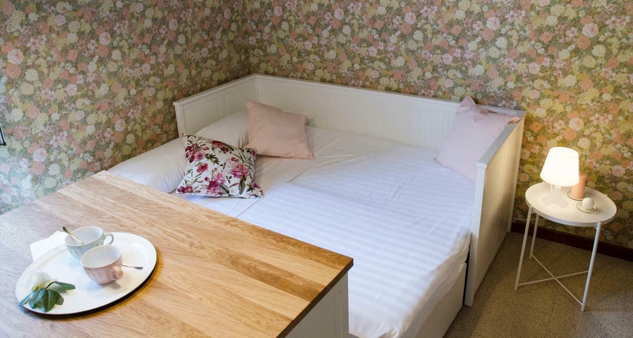 Flowers Apartment Joivy 25 Como Bagian luar foto