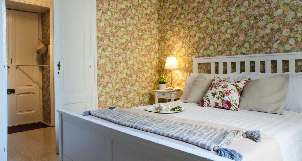 Flowers Apartment Joivy 25 Como Bagian luar foto